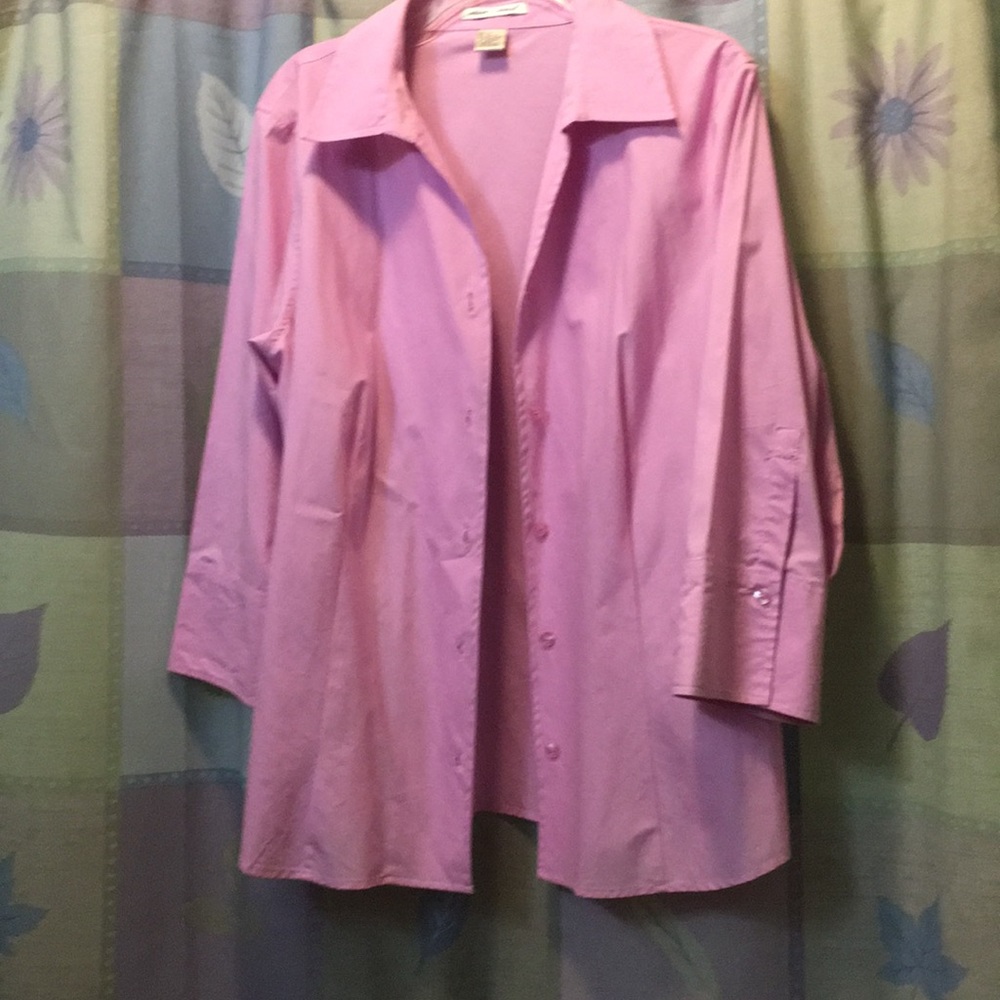 Cotton poly spandex 3/4 slv button front top